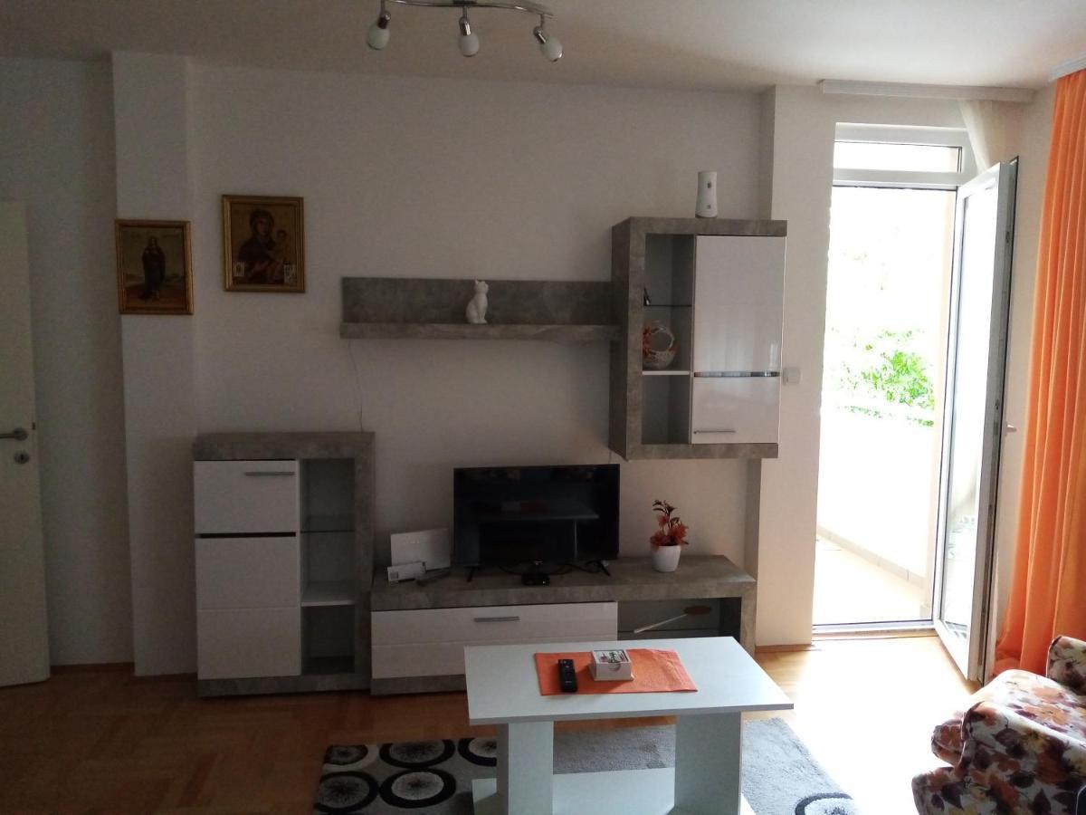 Apartman Maca ปิโรต์ ภายนอก รูปภาพ